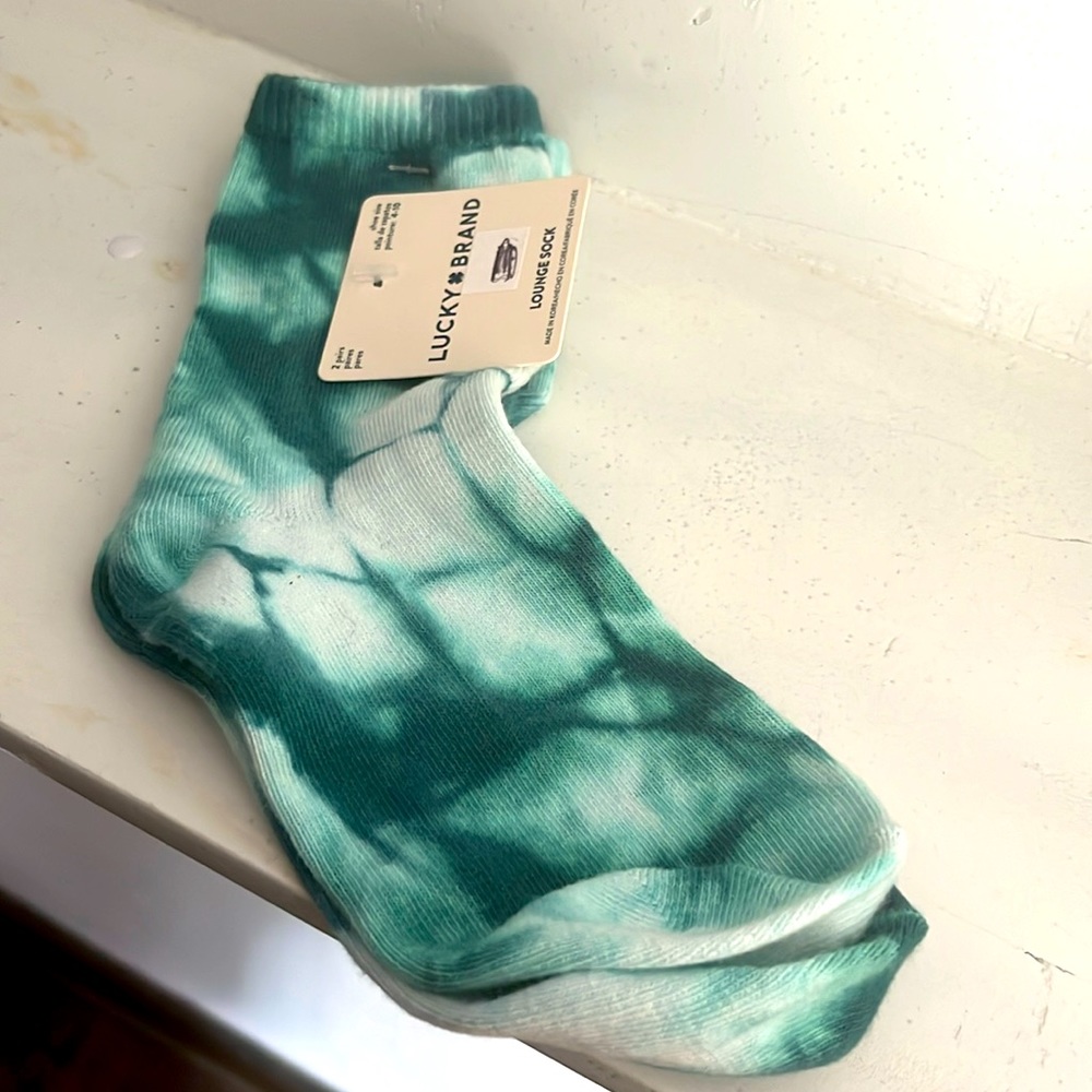 Lucky brand lounge socks
